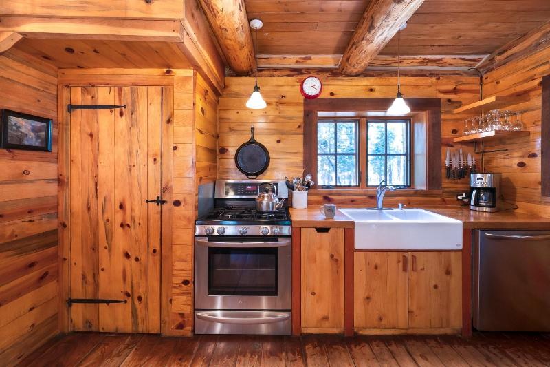 Corkins Lodge image