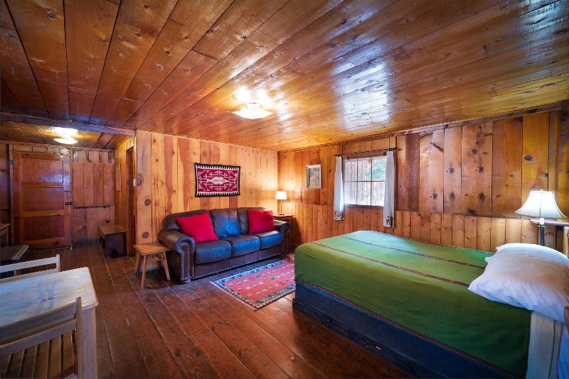 Corkins Lodge image