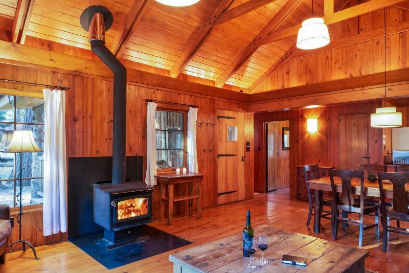 Corkins Lodge image