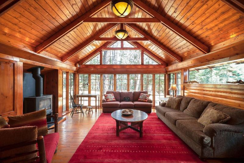 Corkins Lodge image