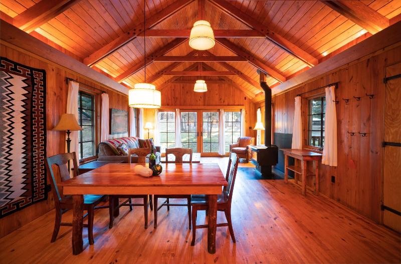 Corkins Lodge image