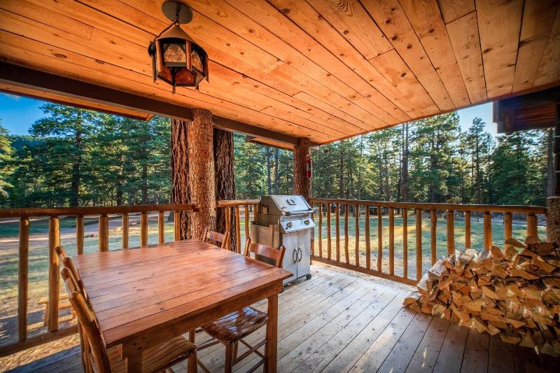 Corkins Lodge image