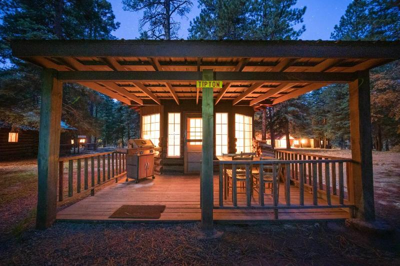 Corkins Lodge image