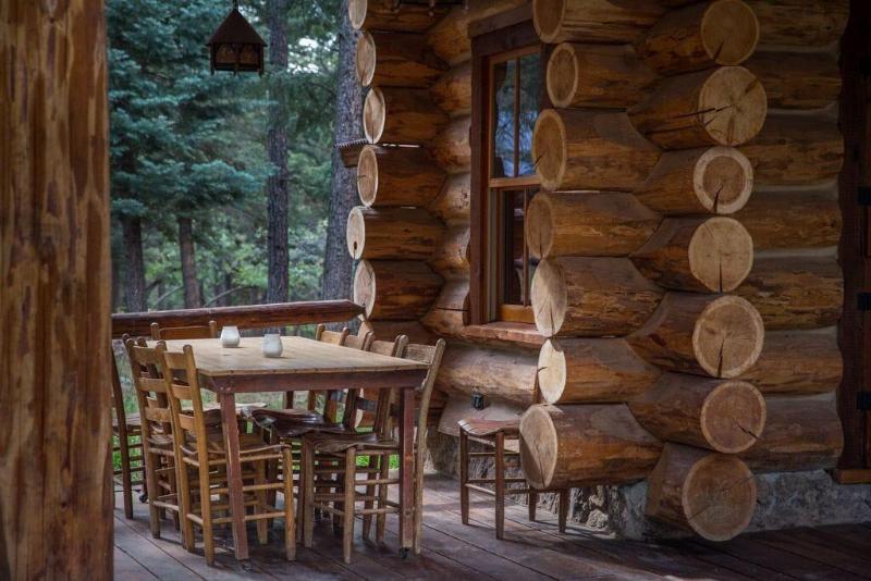 Corkins Lodge image