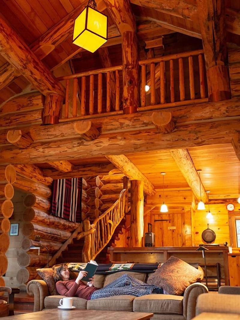 Corkins Lodge image