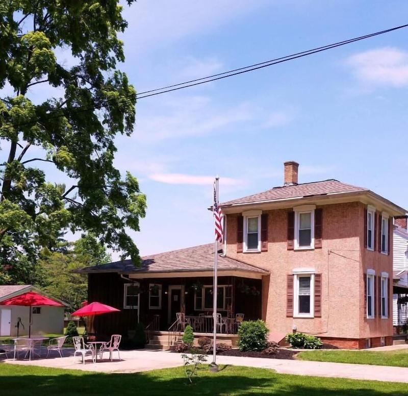 Carraway Guest House image