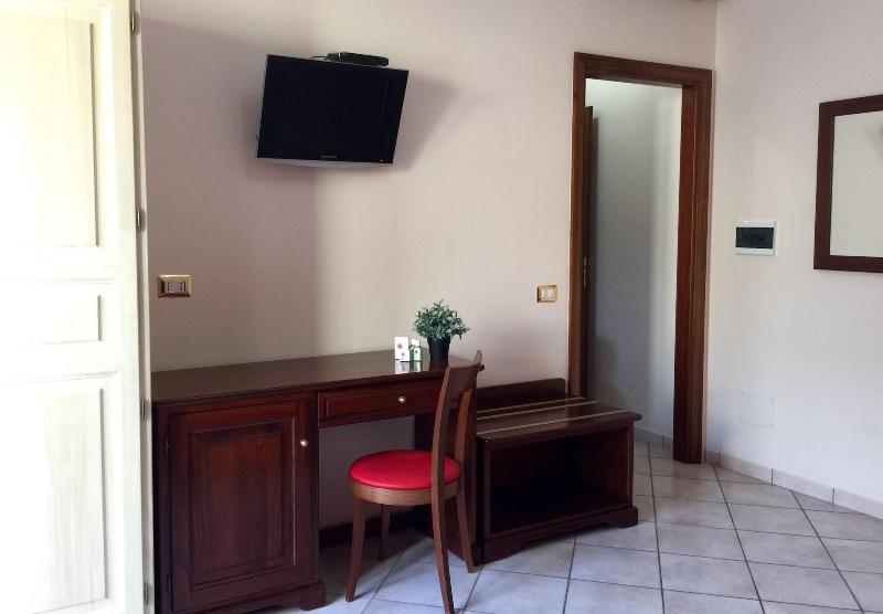 Mamamia Guesthouse image