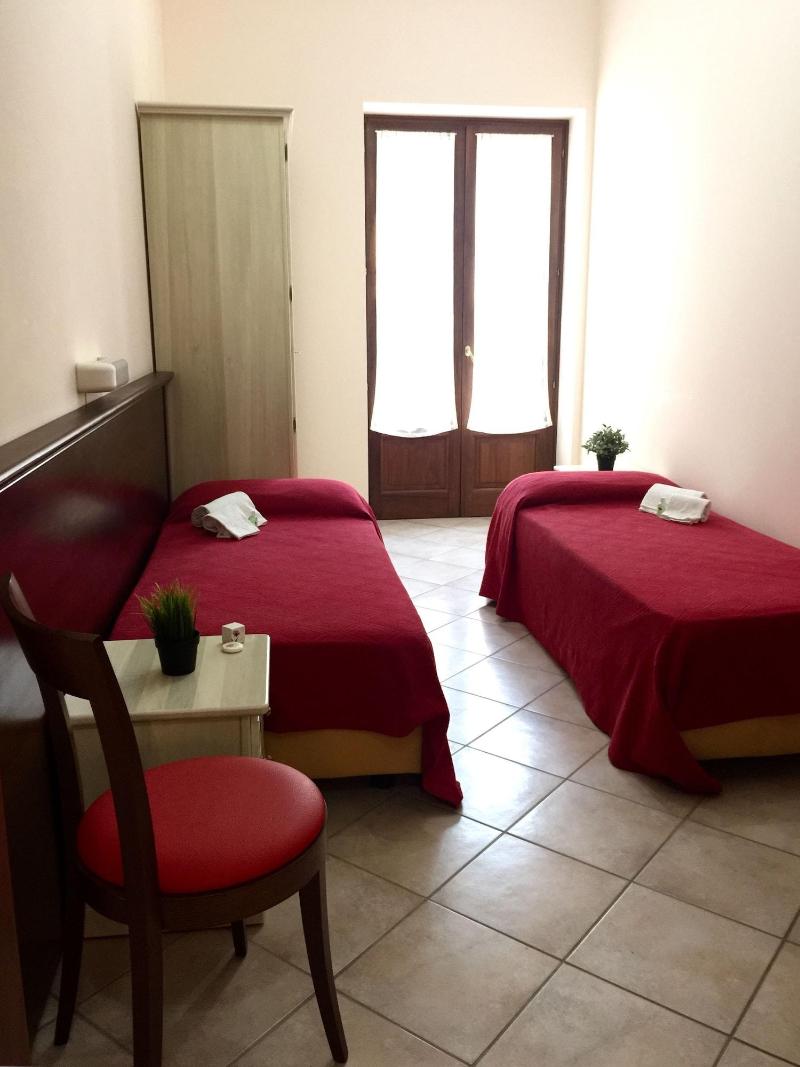Mamamia Guesthouse image