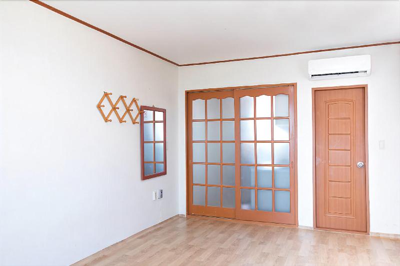 Mangsang East House image