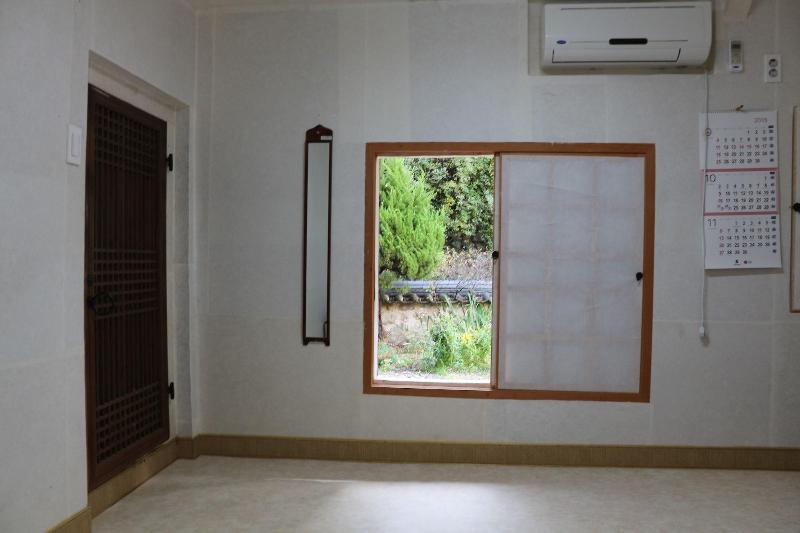 Chiam Gotaek image