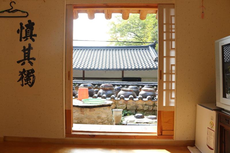 Chiam Gotaek image