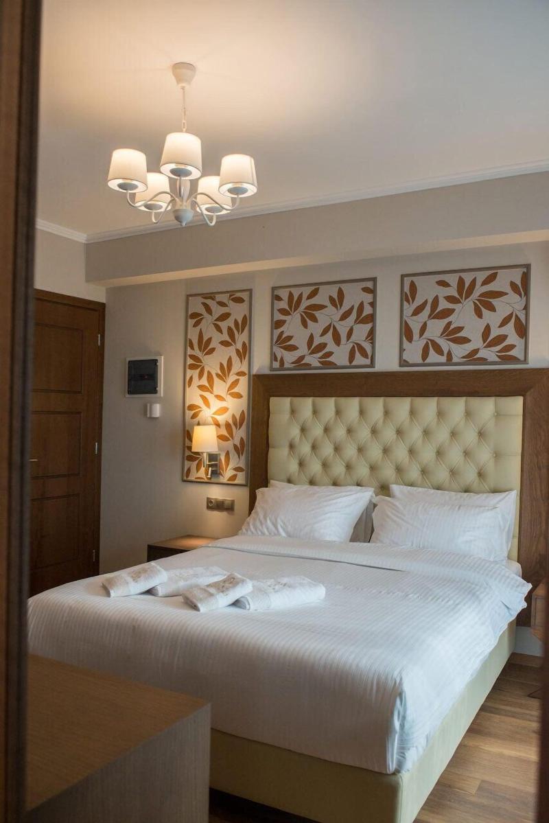 La Suite Boutique Hotel & Spa image