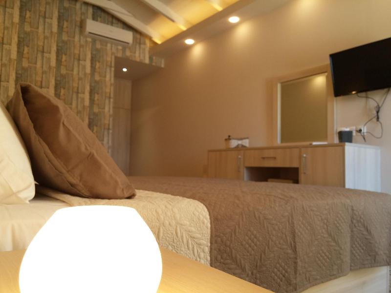 Anetis Beach Hotel image