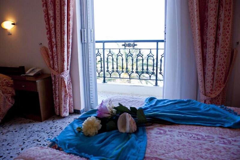 Anetis Beach Hotel image