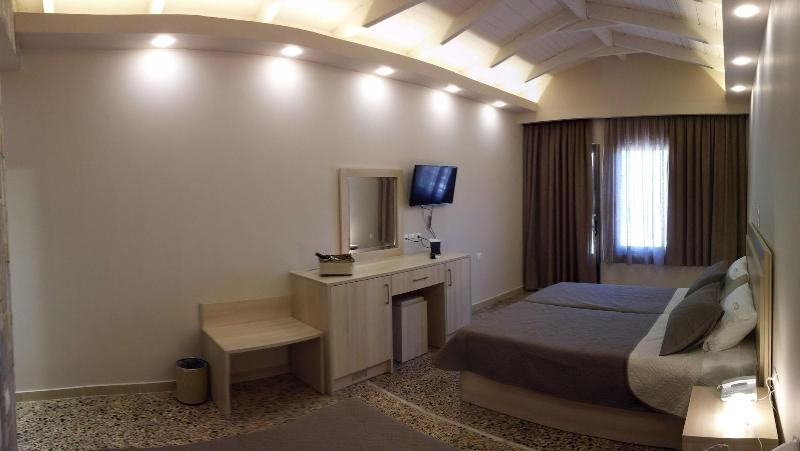 Anetis Beach Hotel image