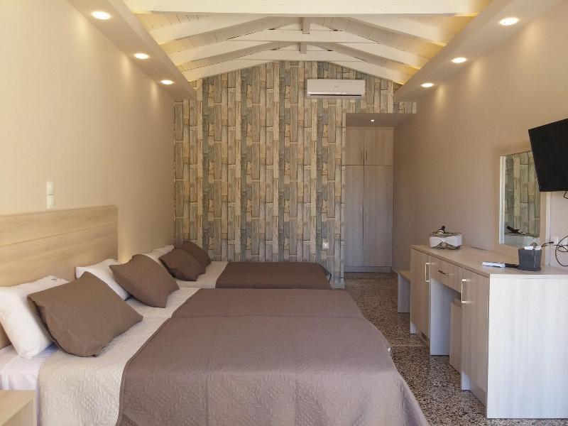 Anetis Beach Hotel image
