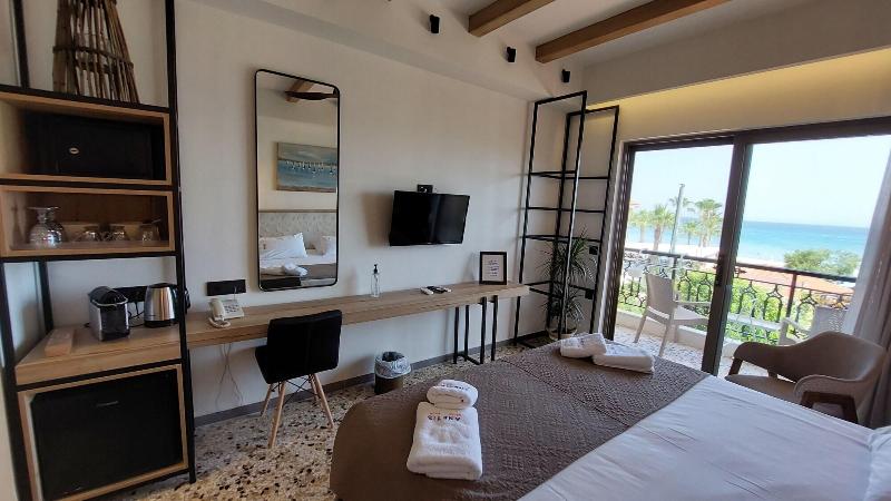 Anetis Beach Hotel image