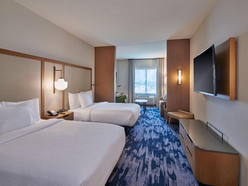 Fairfield Inn & Suites by Marriott Chicago O'Hare image