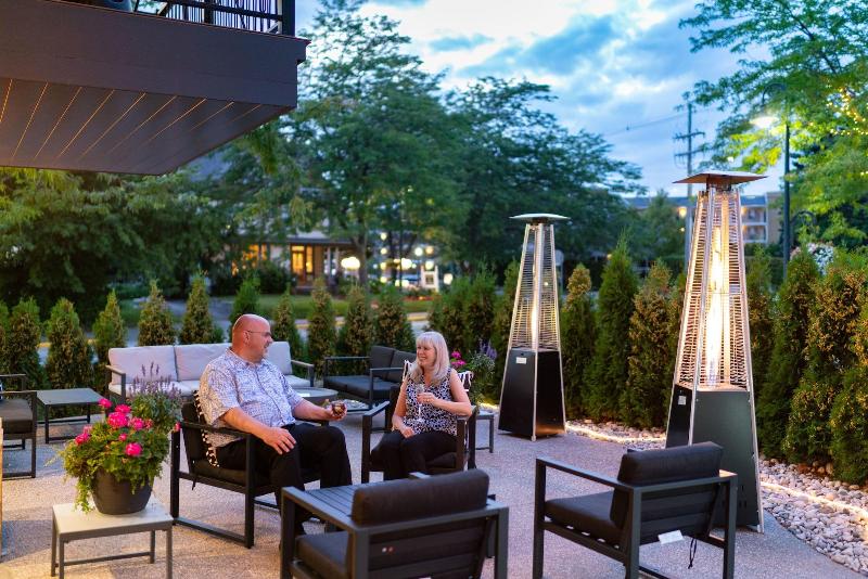 Hotel Earl Of Charlevoix image