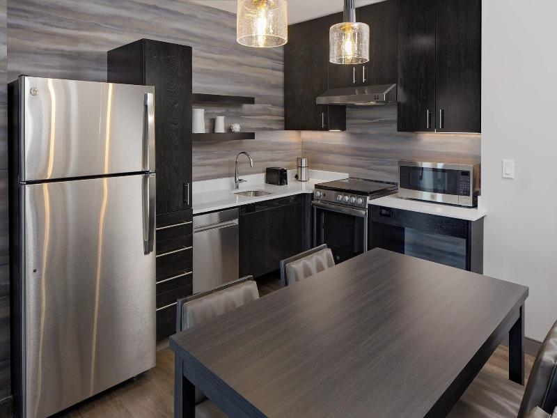 Residence Inn By Marriott Detroit Farmington Hills image