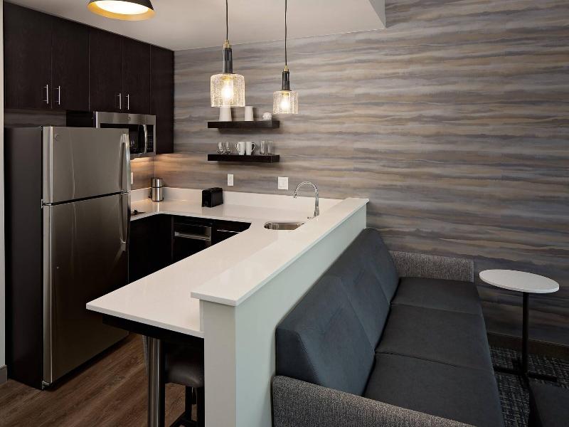 Residence Inn By Marriott Detroit Farmington Hills image