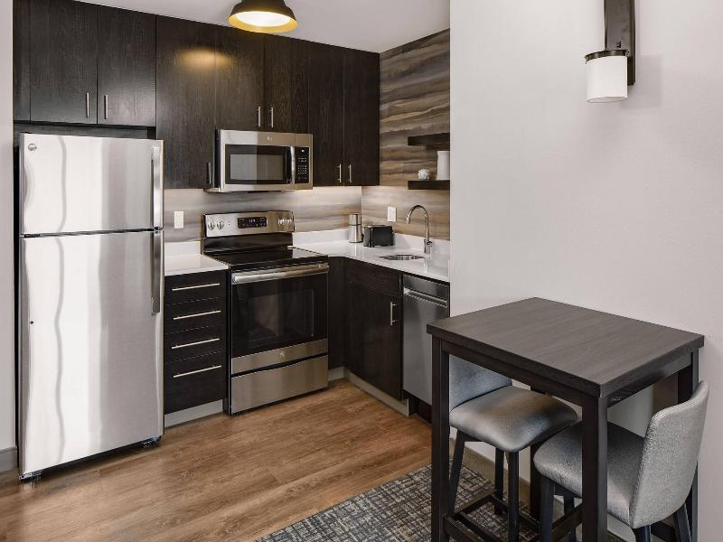Residence Inn By Marriott Detroit Farmington Hills image
