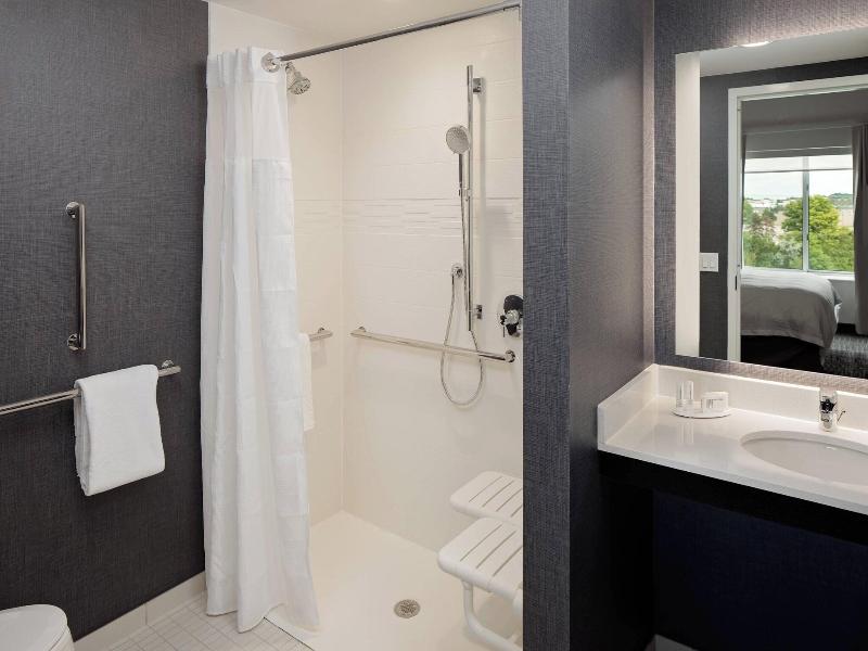 Residence Inn By Marriott Detroit Farmington Hills image