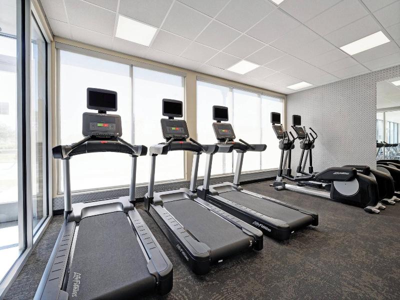 Fairfield Inn & Suites by Marriott Milwaukee Brook image