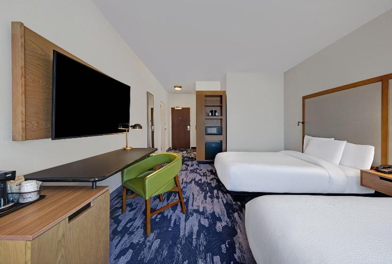 Fairfield Inn & Suites by Marriott Milwaukee Brook image
