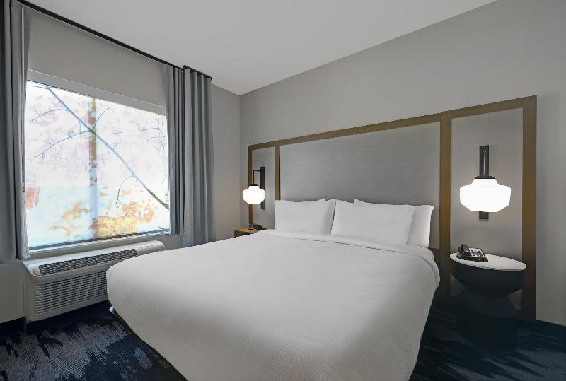 Fairfield Inn & Suites by Marriott Milwaukee Brook image