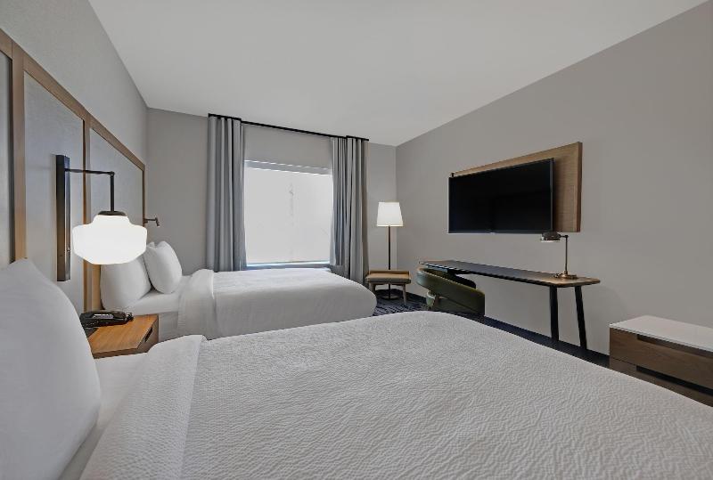 Fairfield Inn & Suites by Marriott Milwaukee Brook image