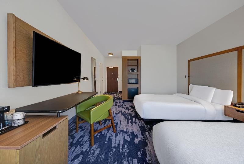 Fairfield Inn & Suites by Marriott Milwaukee Brook image