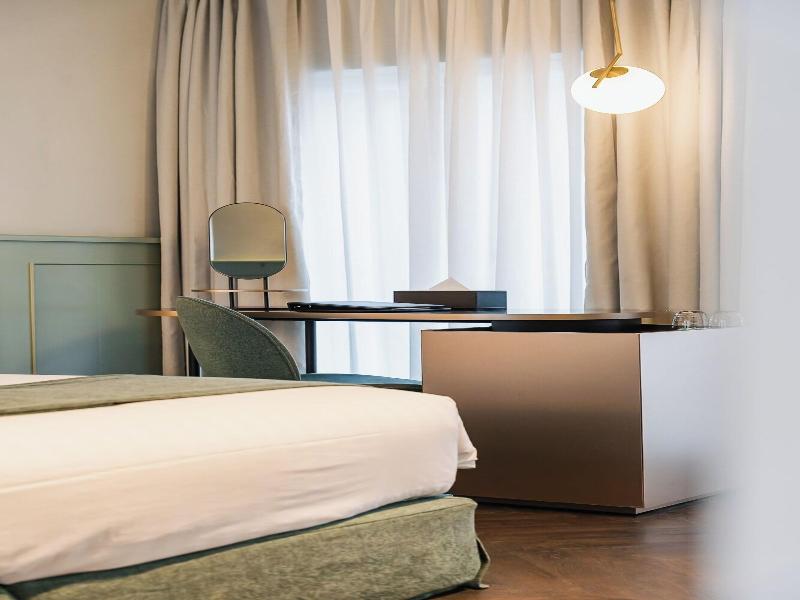 Amosa Liège City Centre Hotel image