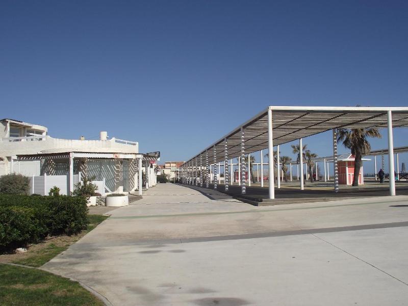 Rev'Hotel image