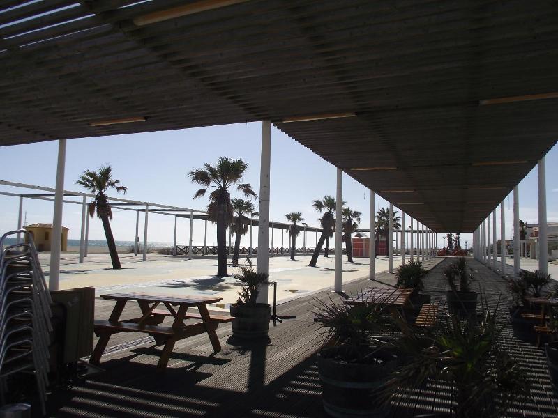 Rev'Hotel image