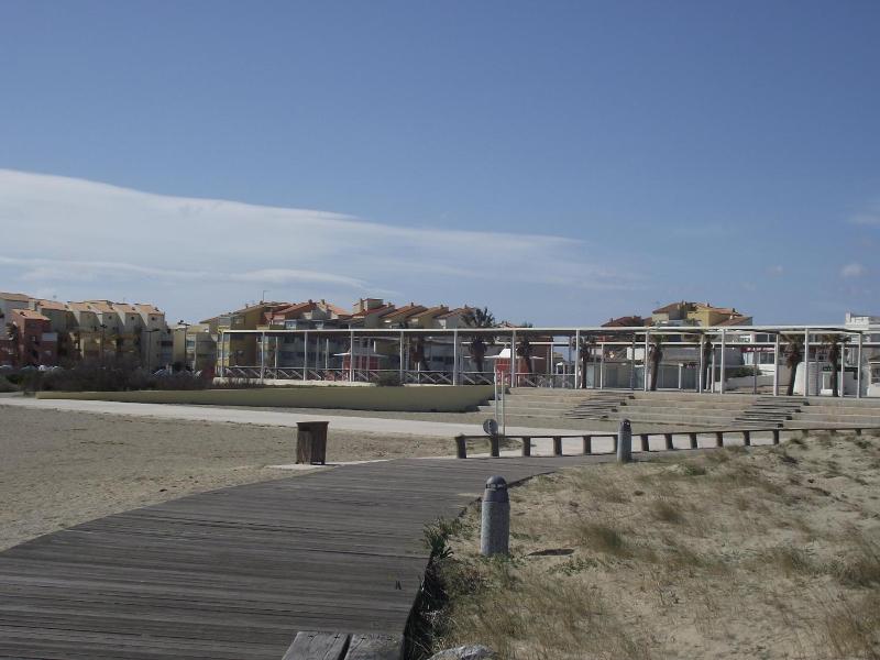 Rev'Hotel image