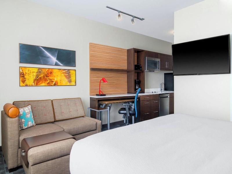 Towneplace Suites By Marriott Detroit Allen Park image