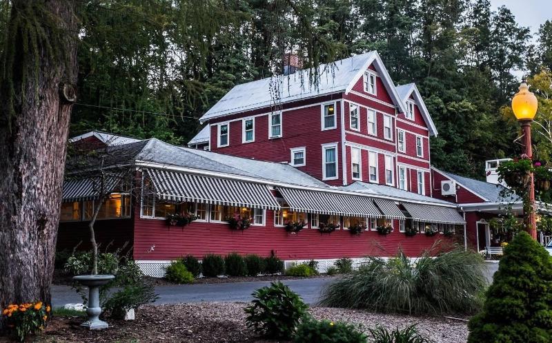 Springside Inn image