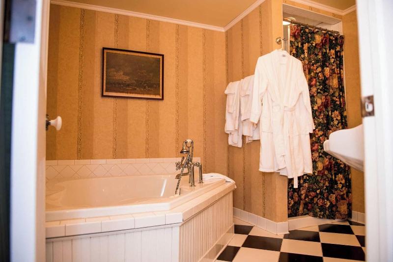 Springside Inn image