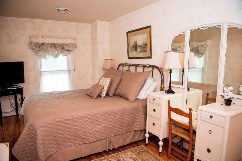 Springside Inn image