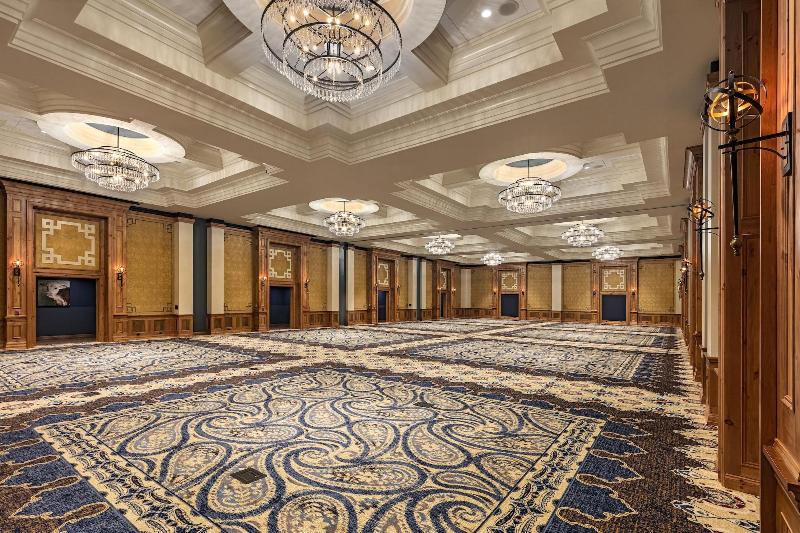Brownwood Hotel & Spa image