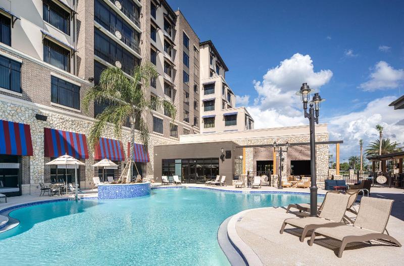 Brownwood Hotel & Spa image