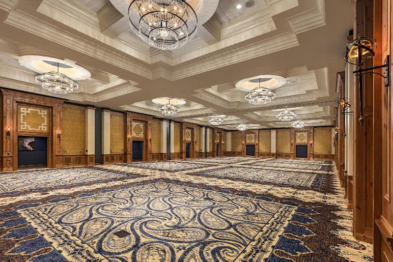 Brownwood Hotel & Spa image