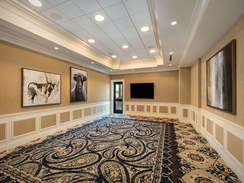 Brownwood Hotel & Spa image