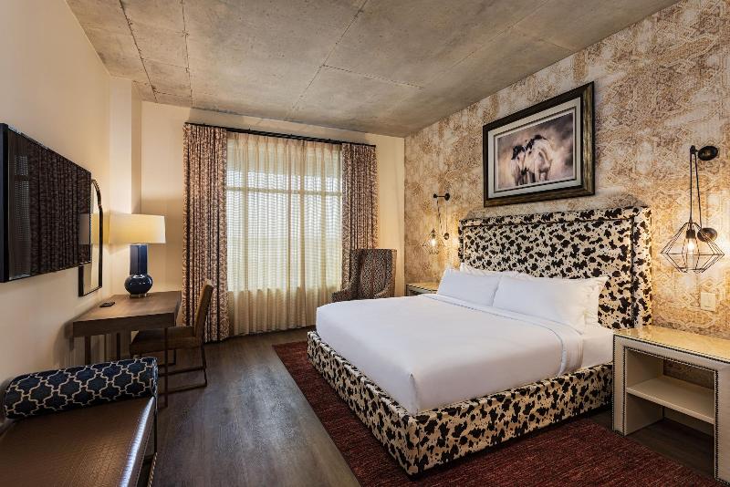 Brownwood Hotel & Spa image