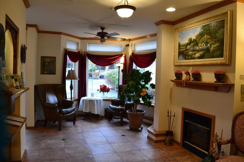 Anaco Bay Inn image