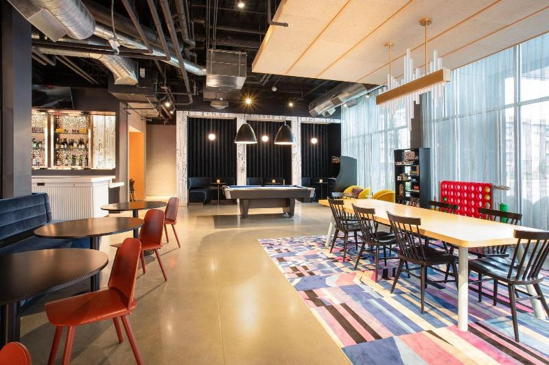 Aloft Omaha Aksarben Village image