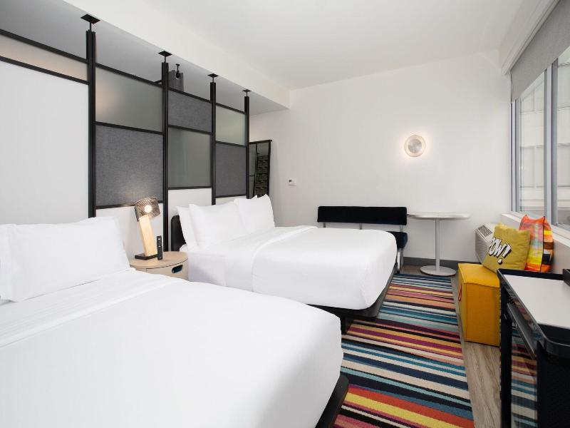 Aloft Omaha Aksarben Village image