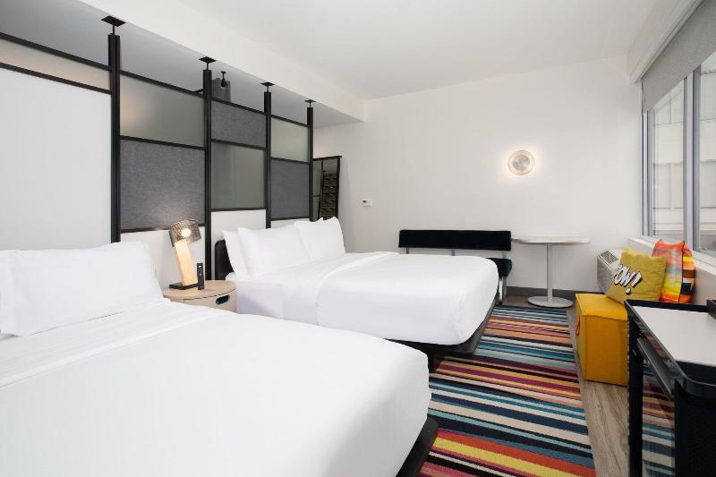 Aloft Omaha Aksarben Village image
