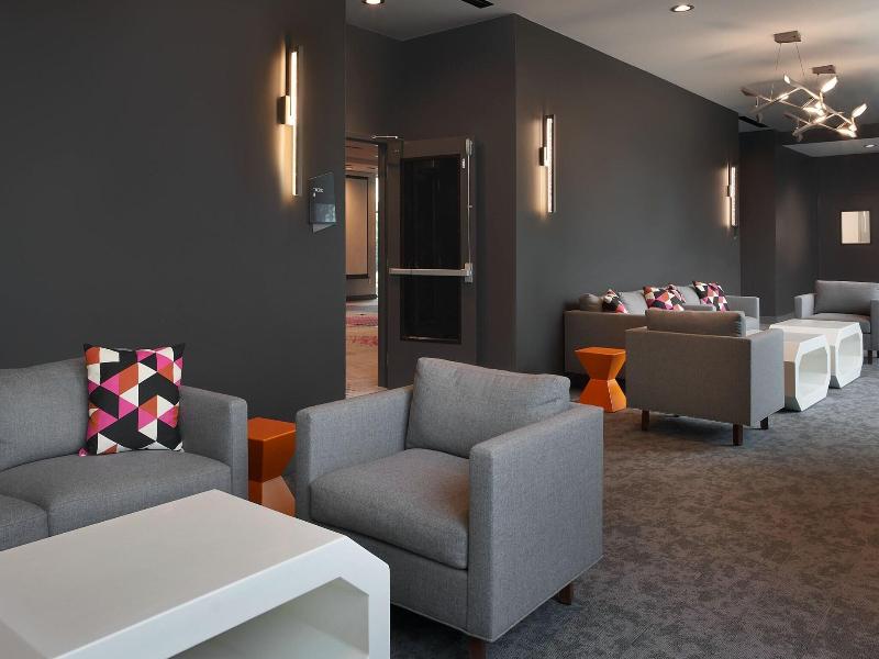 Aloft Orlando International Drive image